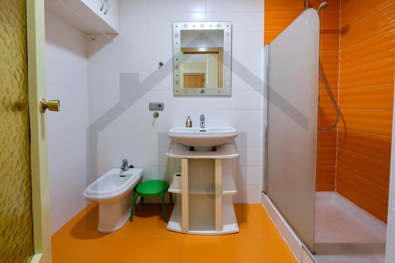 Loft En Oviedo - Ideal Para 3 Personas Екстер'єр фото